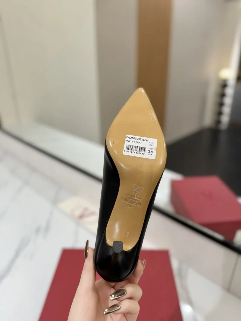 WaterResistant Valentino Heeled Shoes 36185