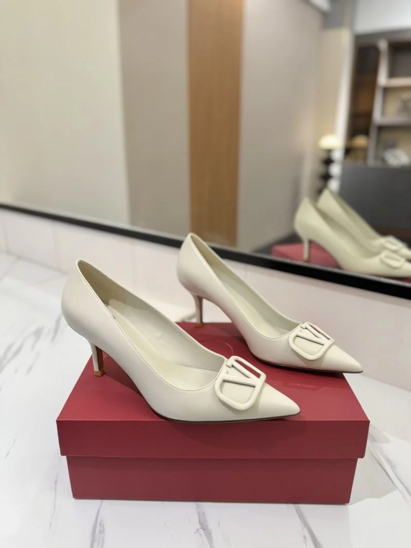 NewStyle Valentino Heeled Shoes 36188