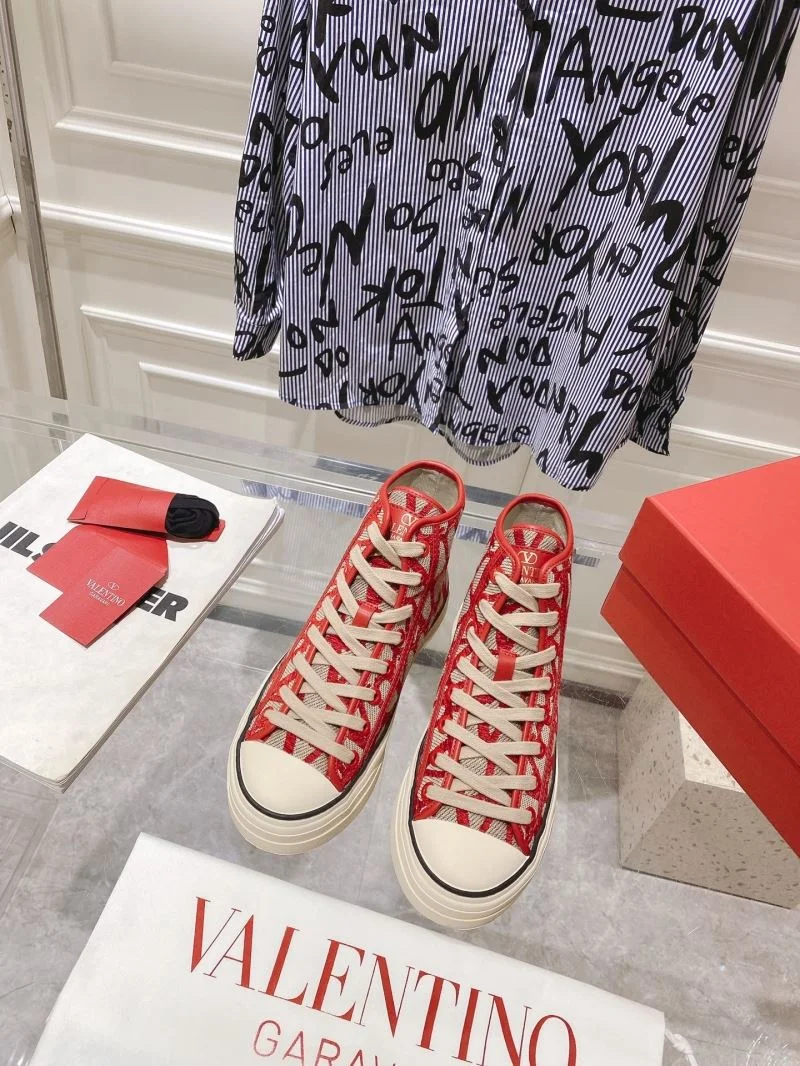 Lightweight Valentino High Shoes 36276