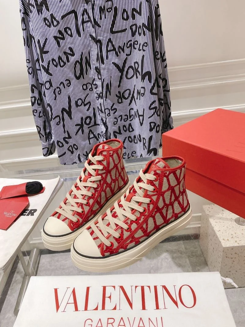 Lightweight Valentino High Shoes 36276