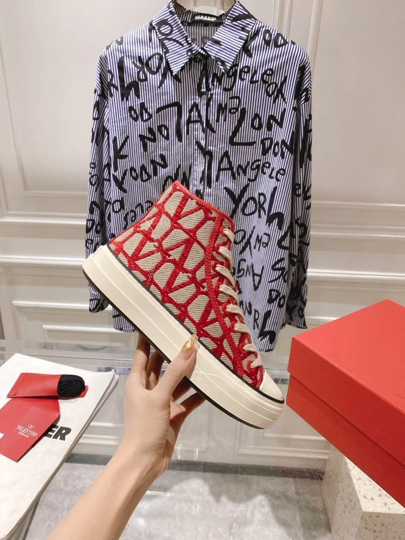Lightweight Valentino High Shoes 36276