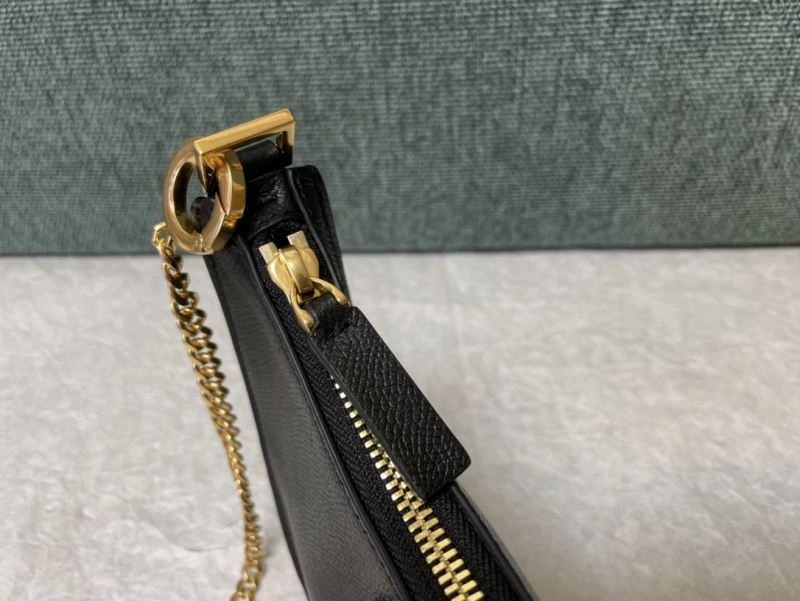 SoftTouch Valentino Hobo Bags 60013