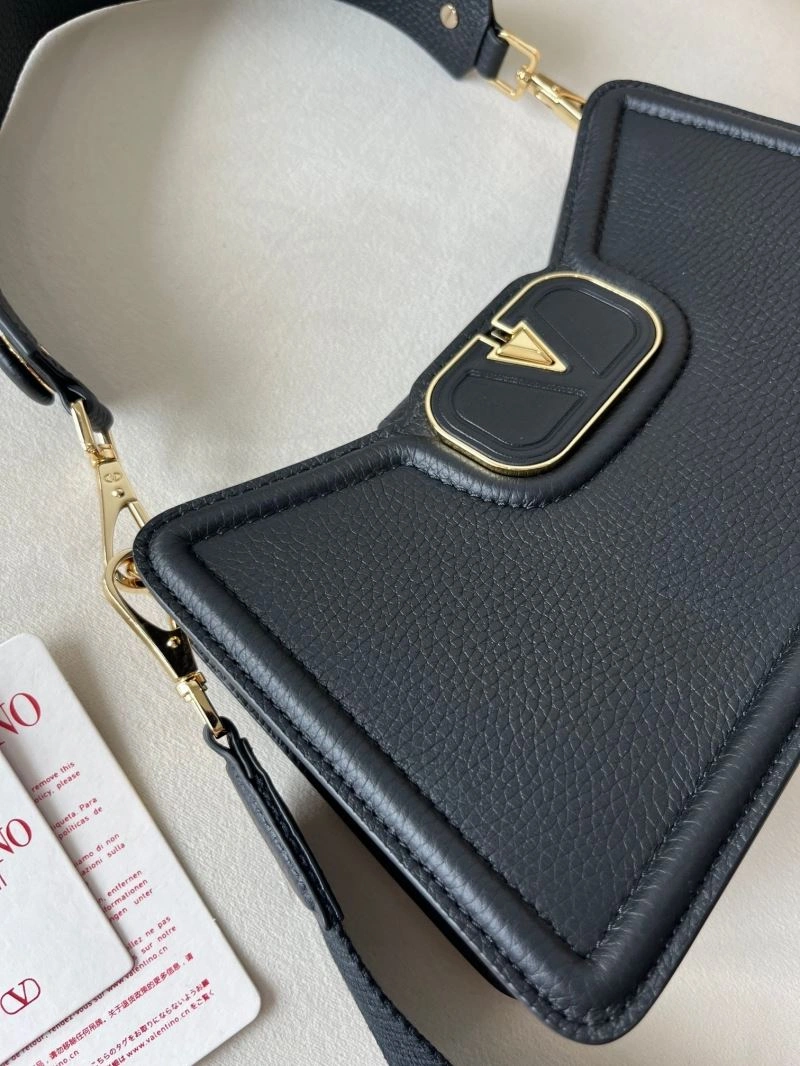 Valentino Hobo Bags Affordable 60003