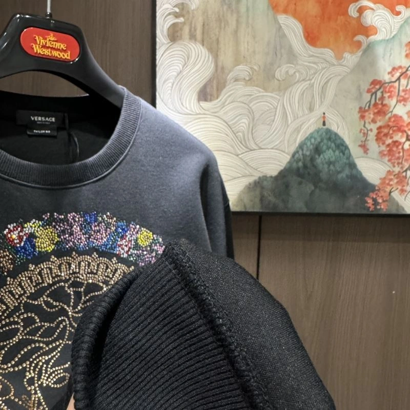 Seasonal Valentino Hoodies 174964