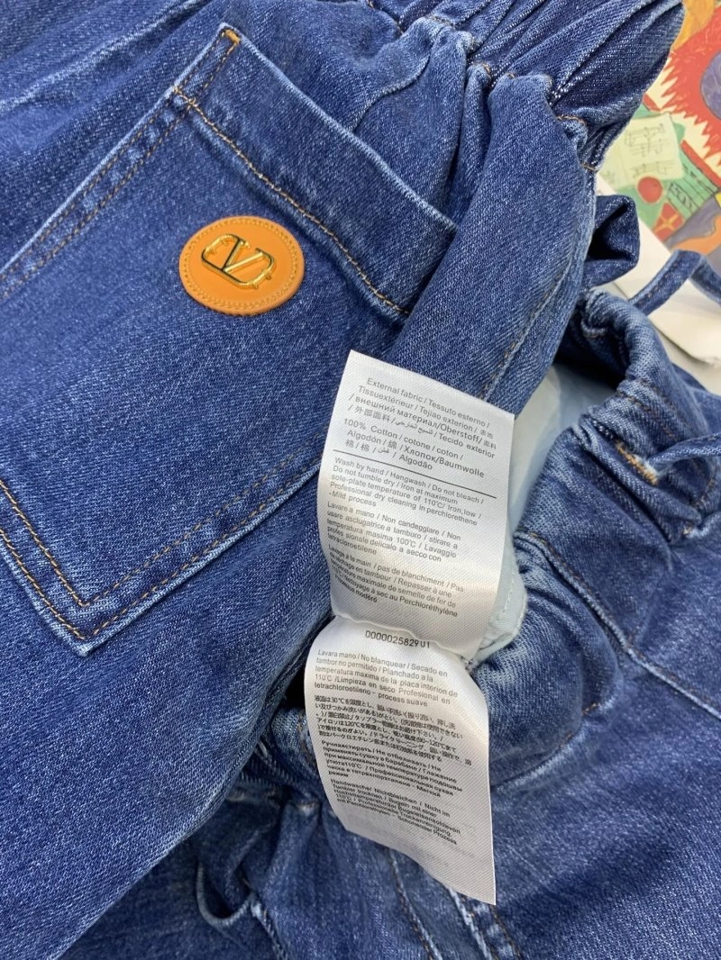 Valentino Jeans Breathable 174374