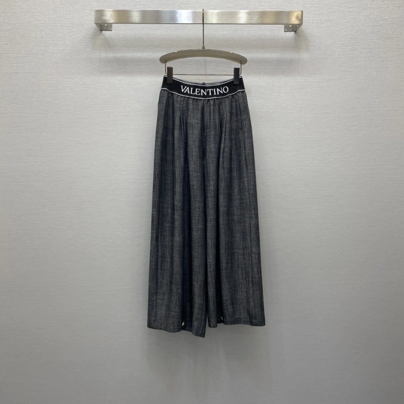 Elegant Valentino Jeans 174319