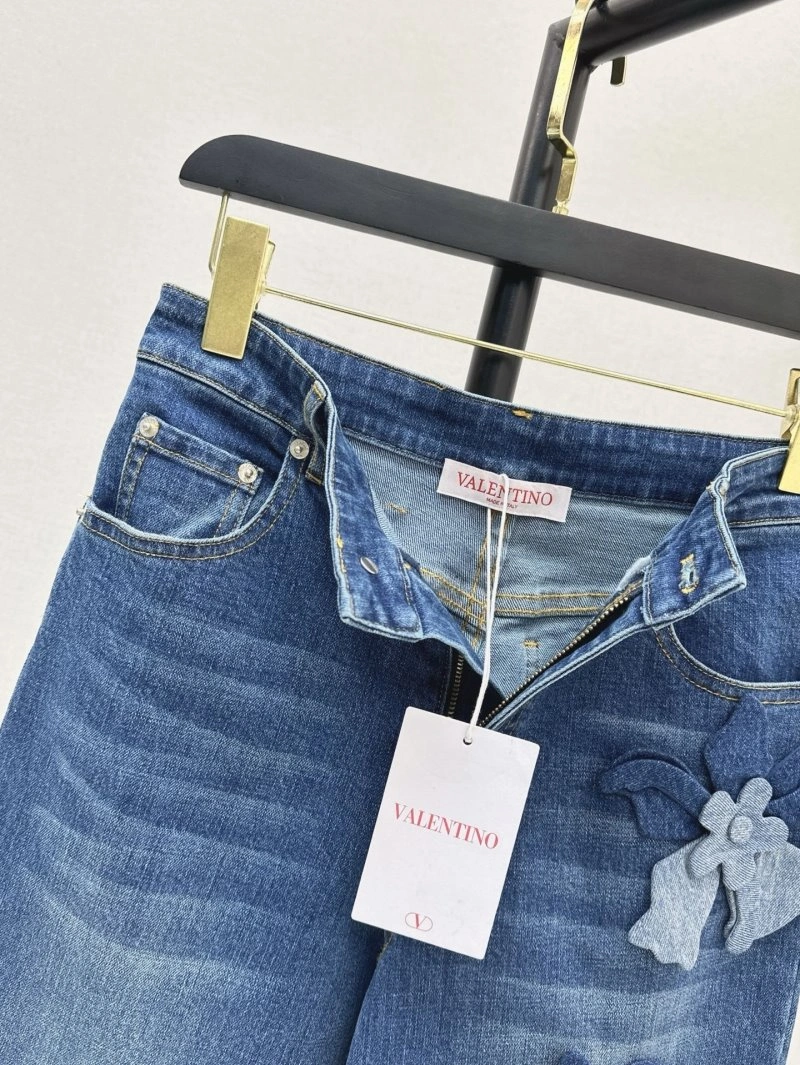 Versatile Valentino Jeans 174216