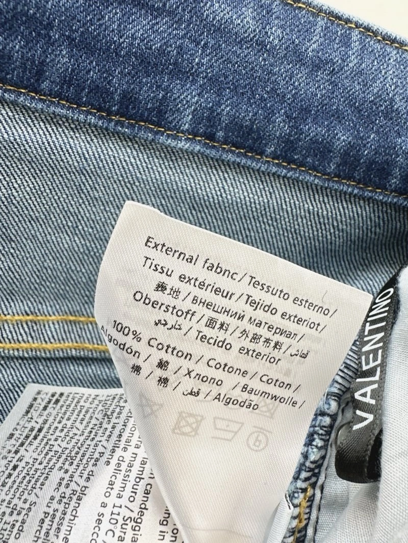 Versatile Valentino Jeans 174216