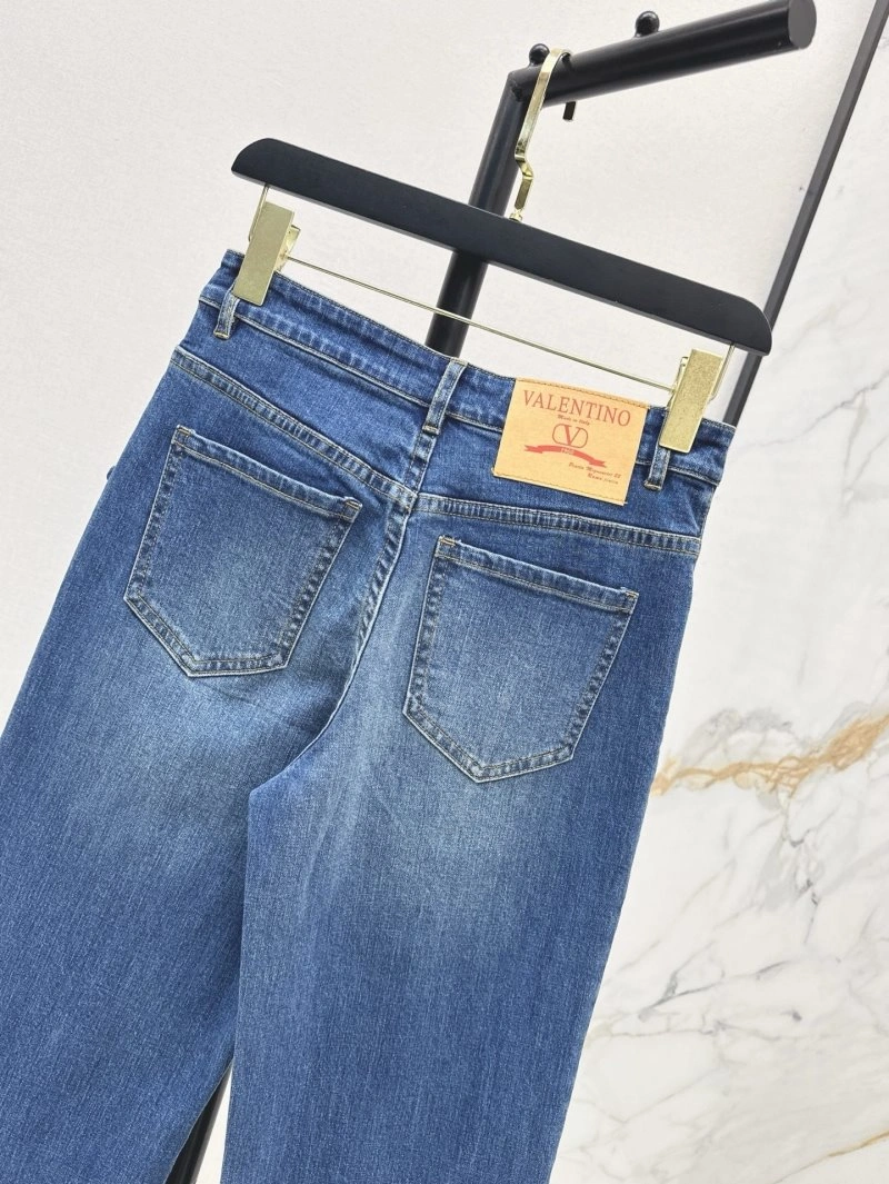 Versatile Valentino Jeans 174216