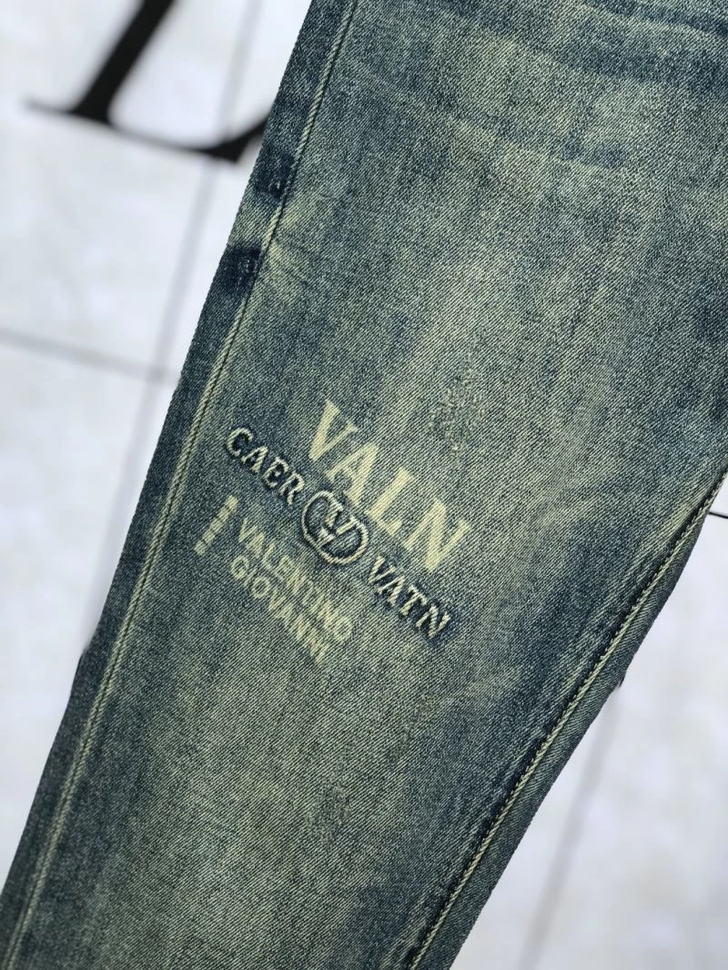 Valentino Jeans Fashionable 174855