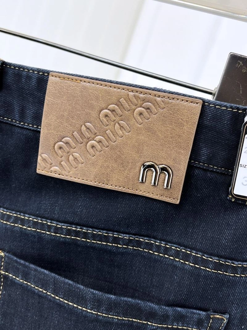 Comfortable Valentino Jeans 174857