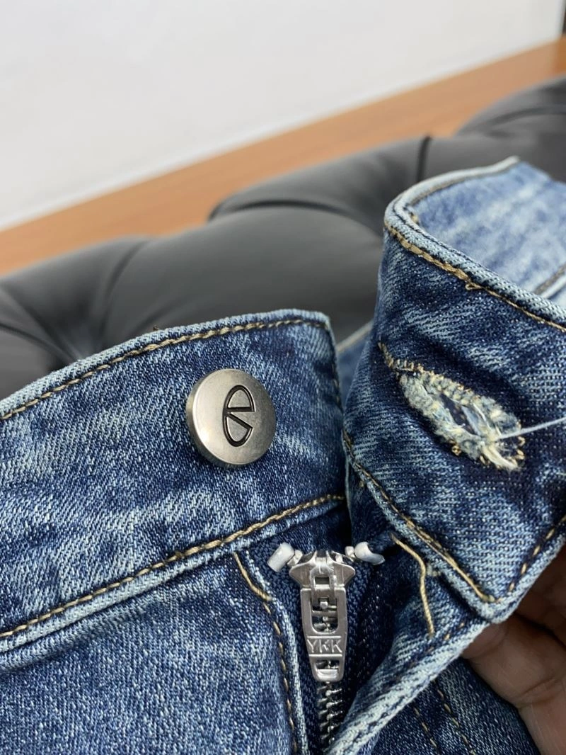 Valentino Jeans Comfortable 174849