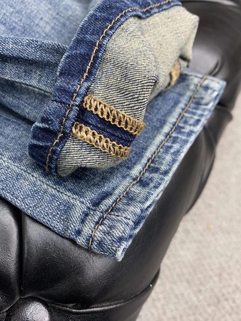 Valentino Jeans Comfortable 174849