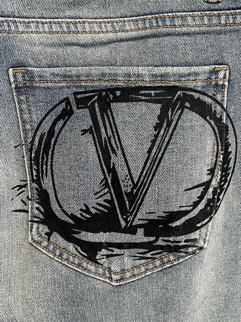 Trendy Valentino Jeans 174778
