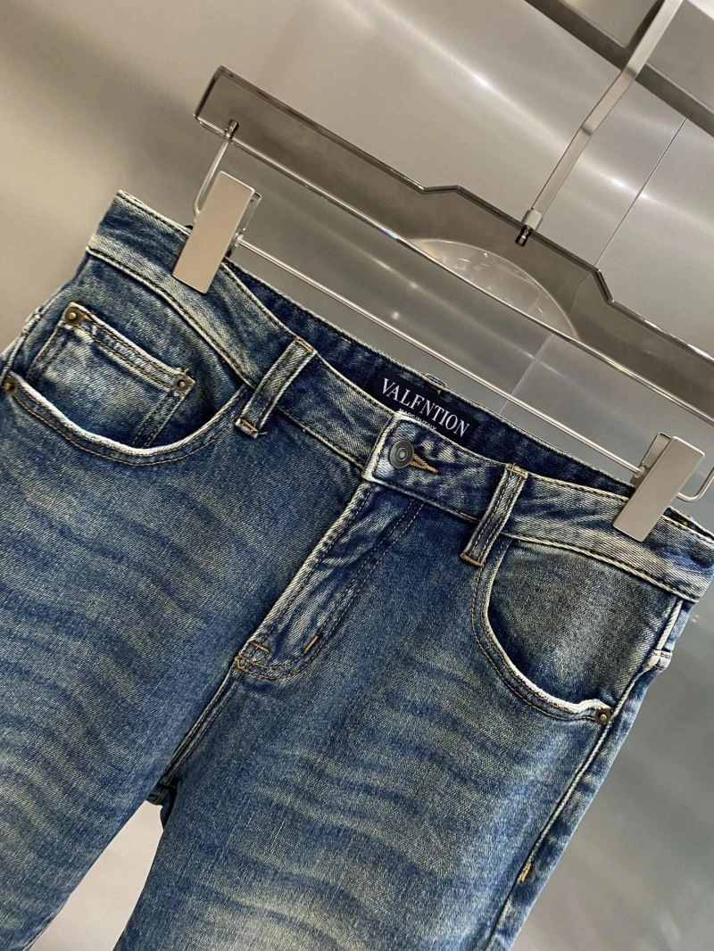 Valentino Jeans Versatile 174826