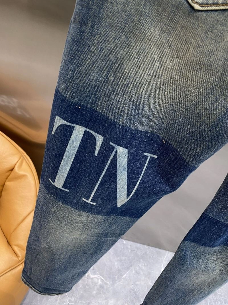 Valentino Jeans Versatile 174826