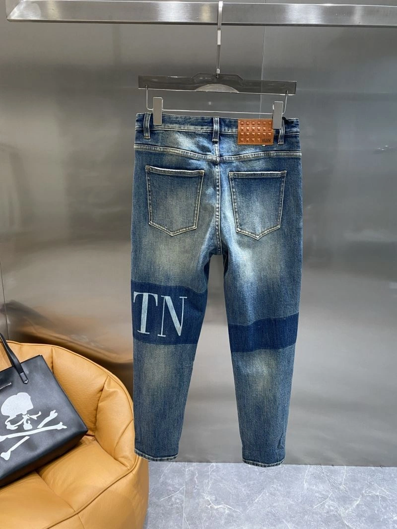 Valentino Jeans Versatile 174826
