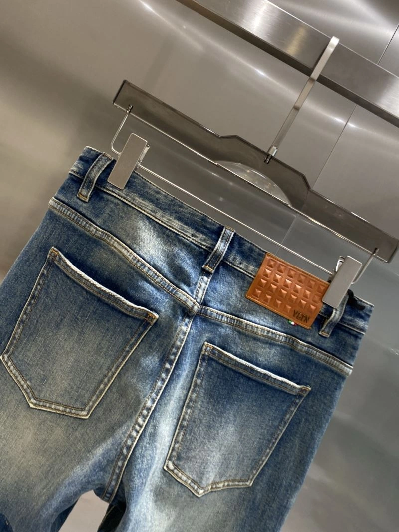 Valentino Jeans Versatile 174826