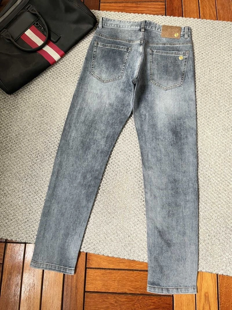 Classic Valentino Jeans 174805