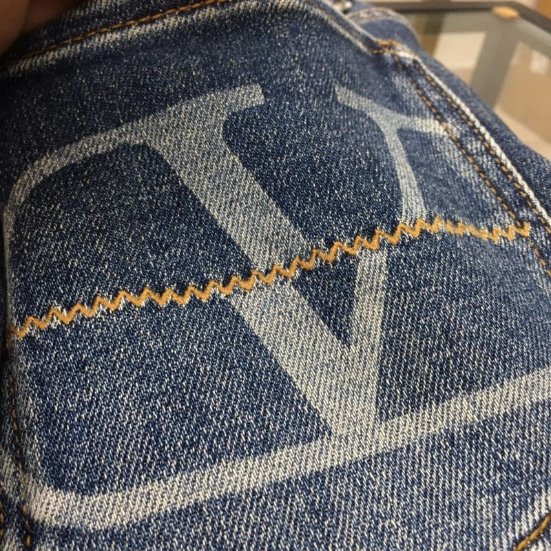 Valentino Jeans Contemporary 174775