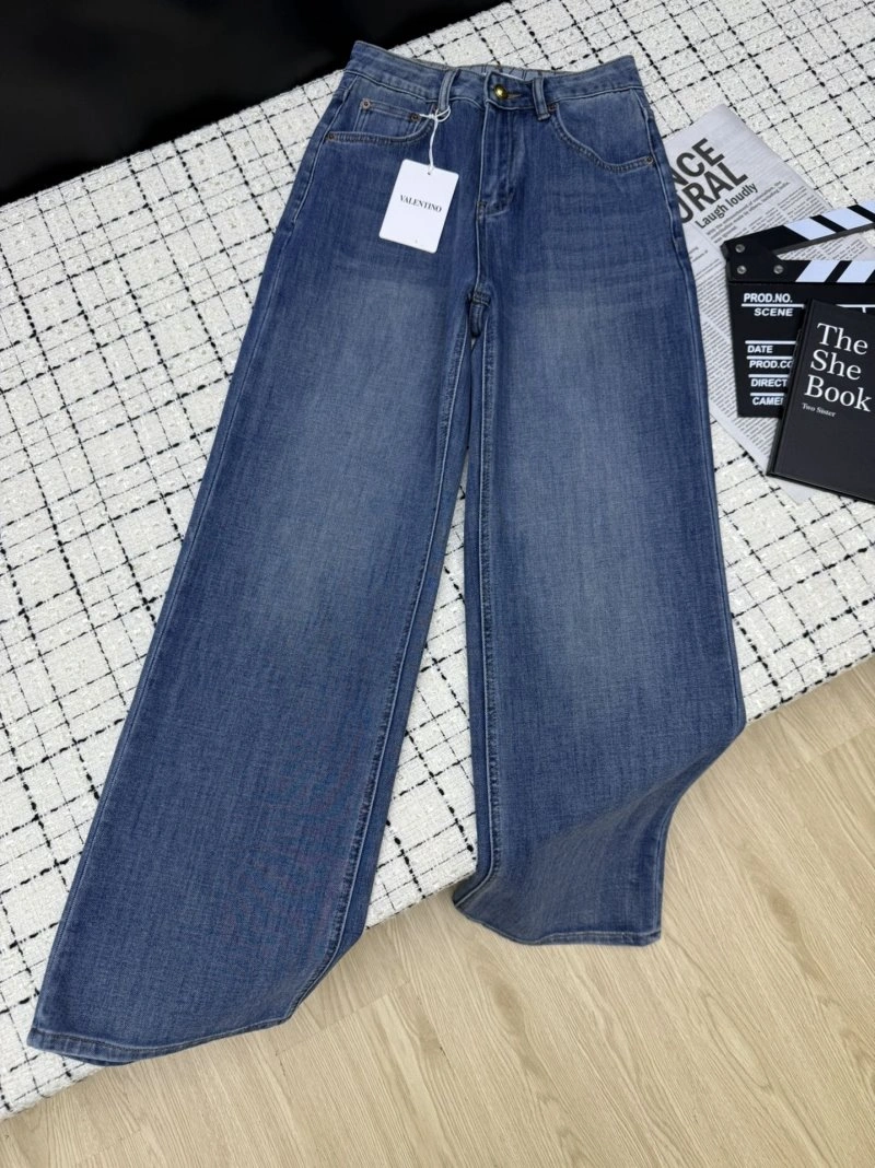 Popular Valentino Jeans 174441