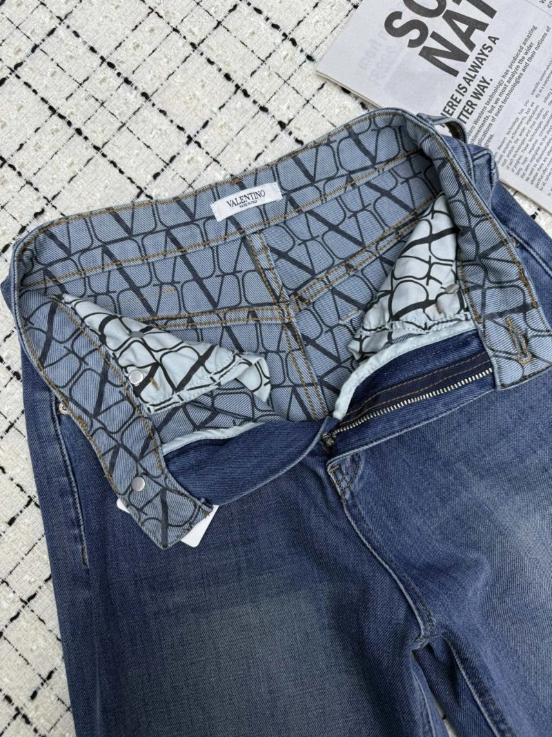 Popular Valentino Jeans 174441