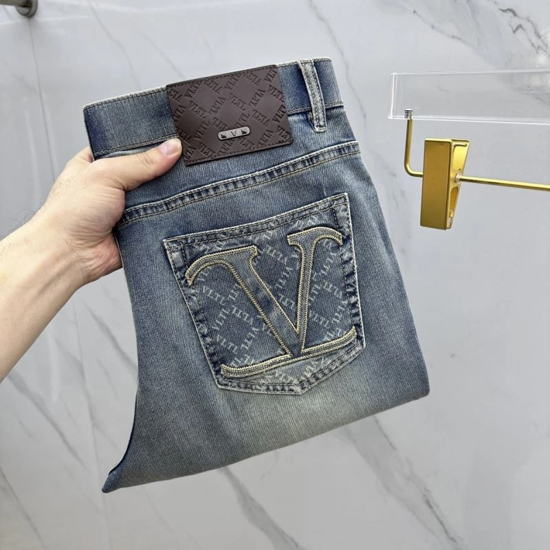 Attractive Valentino Jeans 174683
