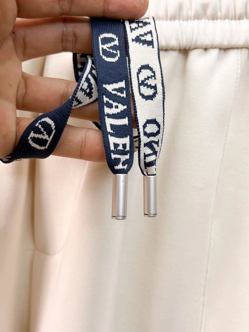 Fashionable Valentino Long Pants 174918