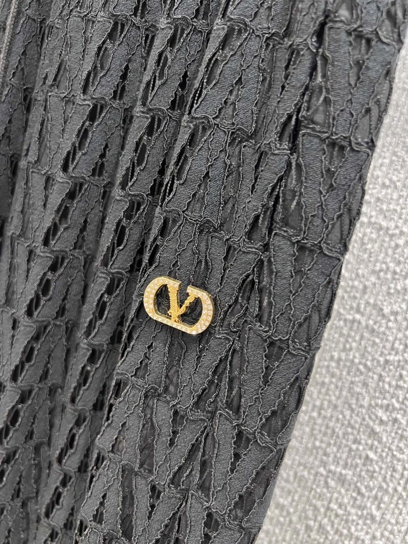 Cozy Valentino Long Pants 174278