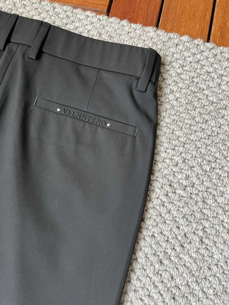 Resilient Valentino Long Pants 174835