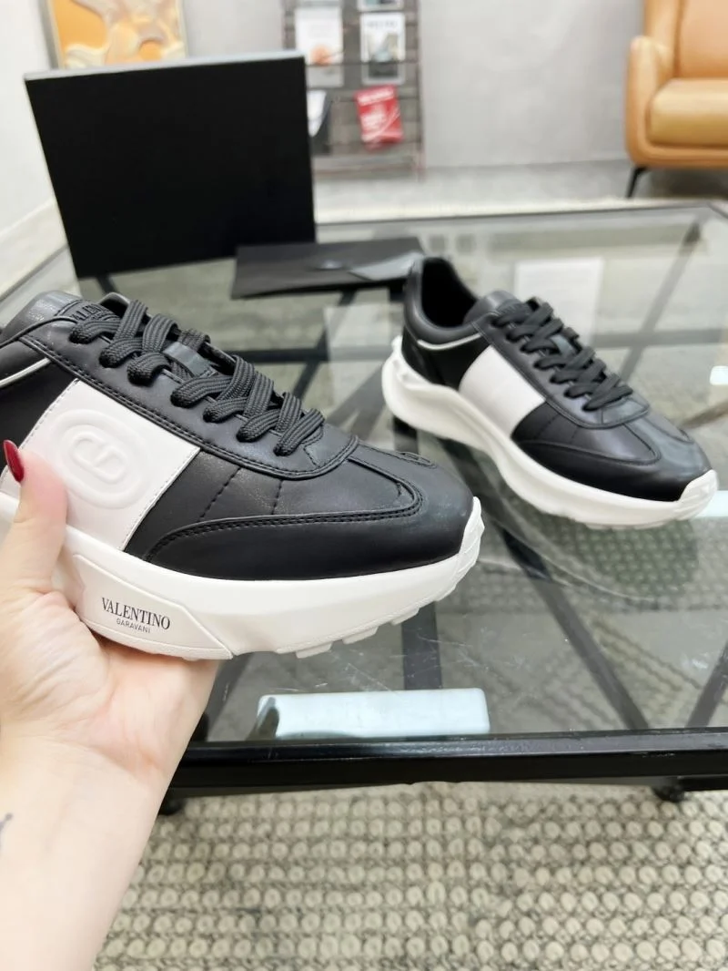 Valentino Low Shoes Trendy 35869