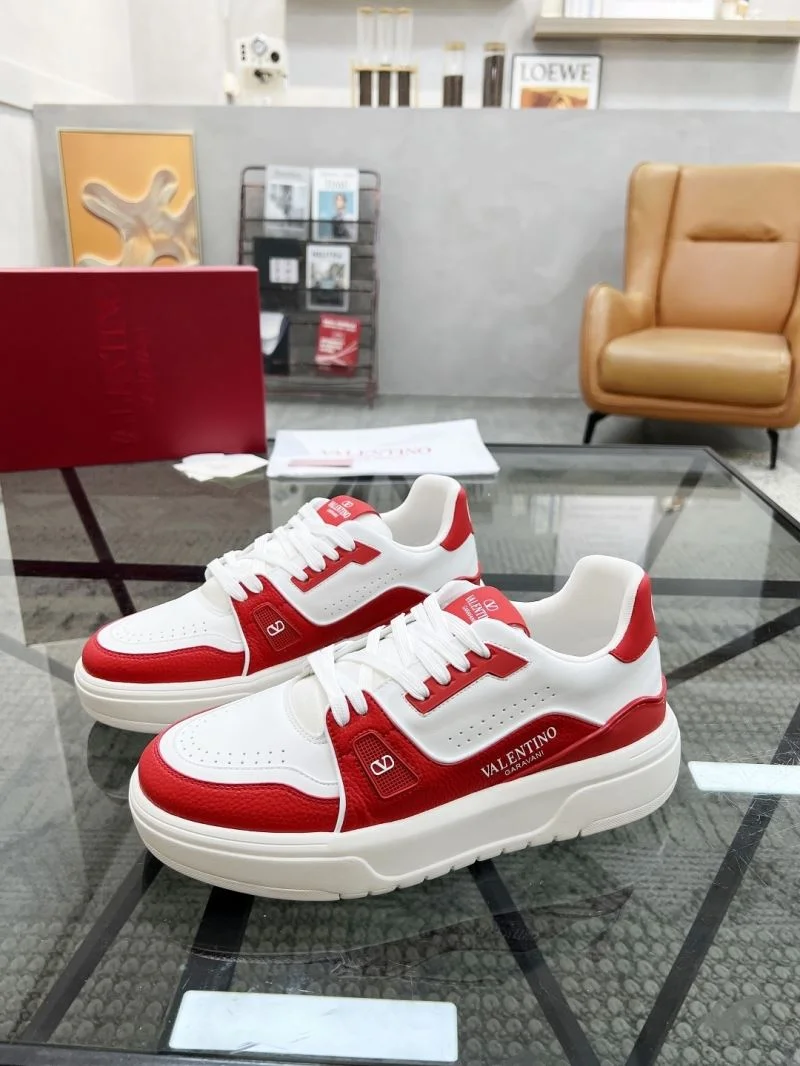 Sporty Valentino Low Shoes 35855