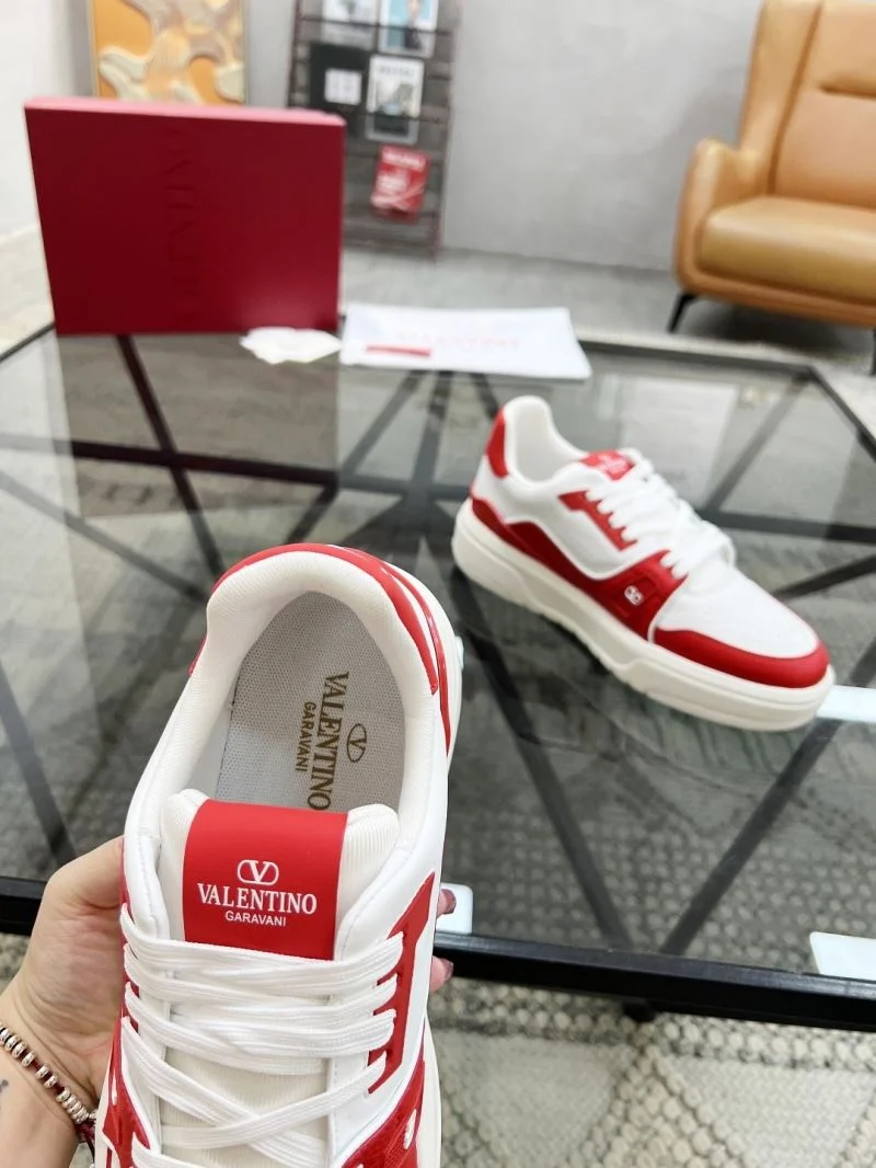 Sporty Valentino Low Shoes 35855