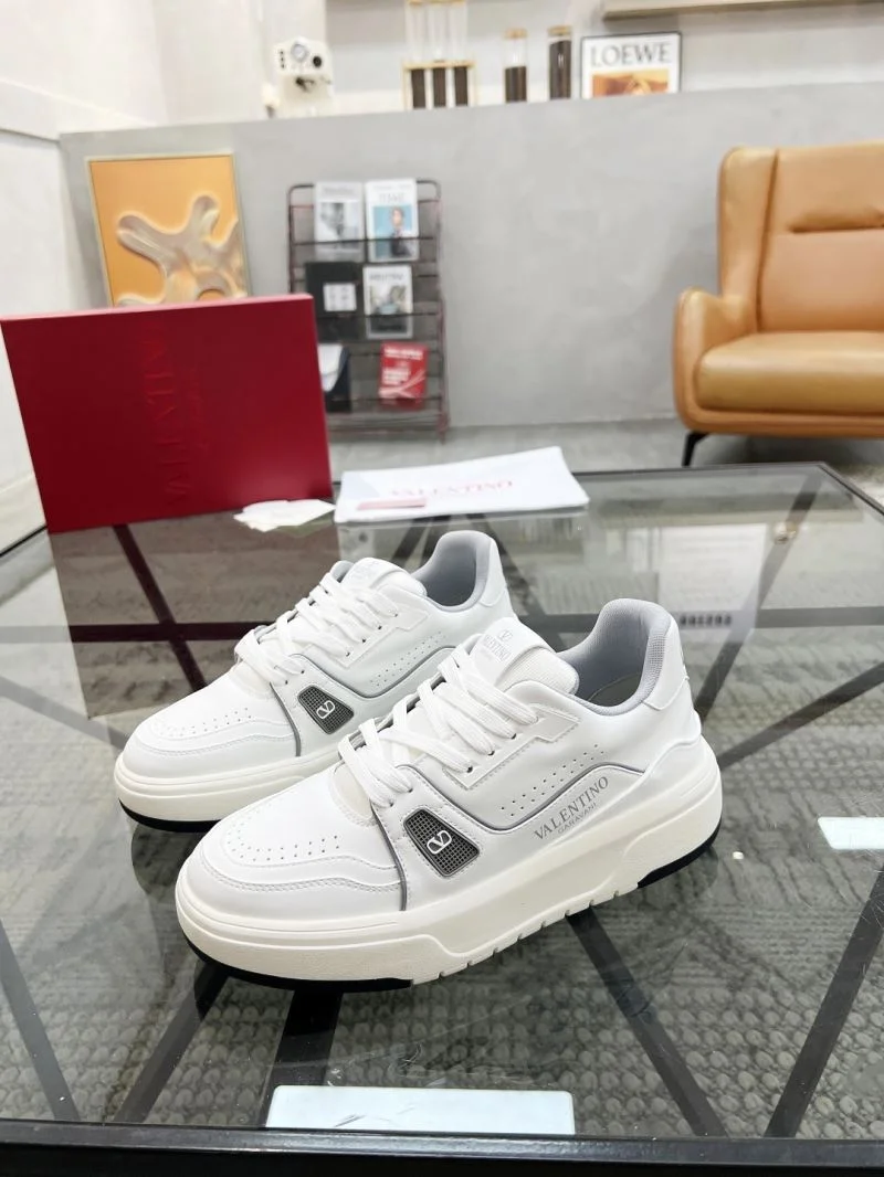 Valentino Low Shoes TechFriendly 35853