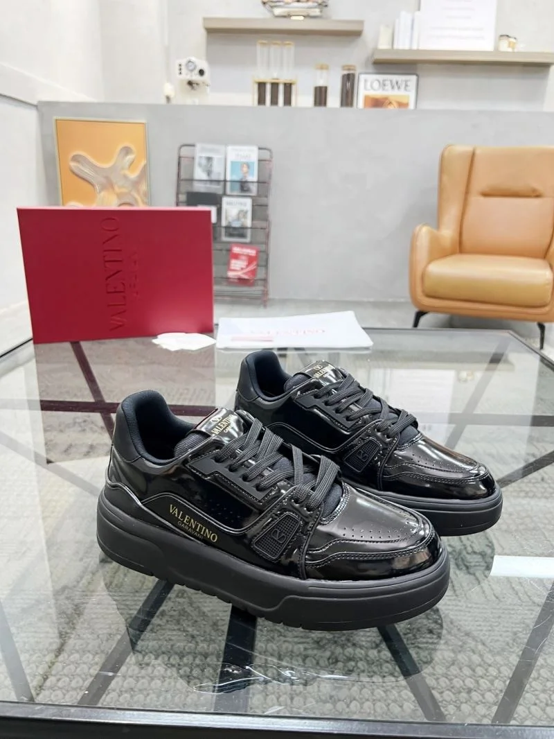 Valentino Low Shoes Casual 35857