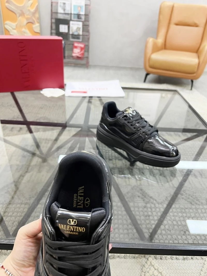 Valentino Low Shoes Casual 35857
