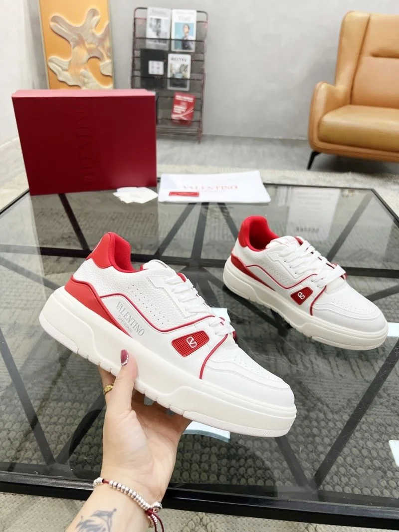 Bright Valentino Low Shoes 35862
