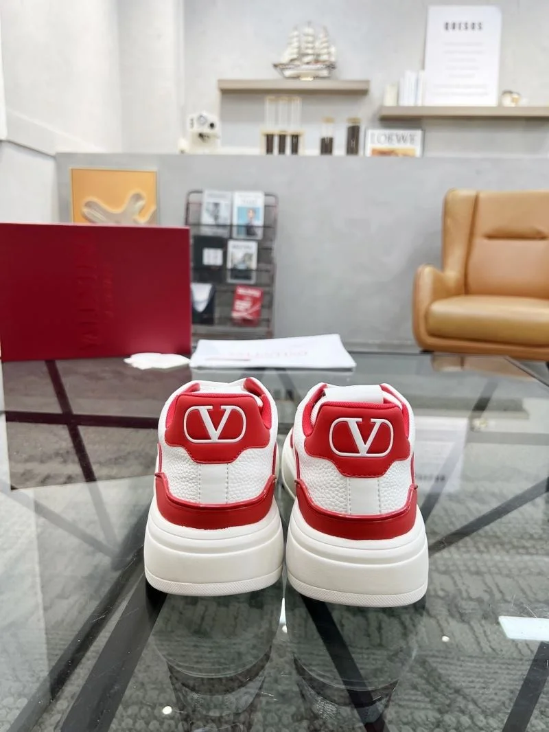 Bright Valentino Low Shoes 35862