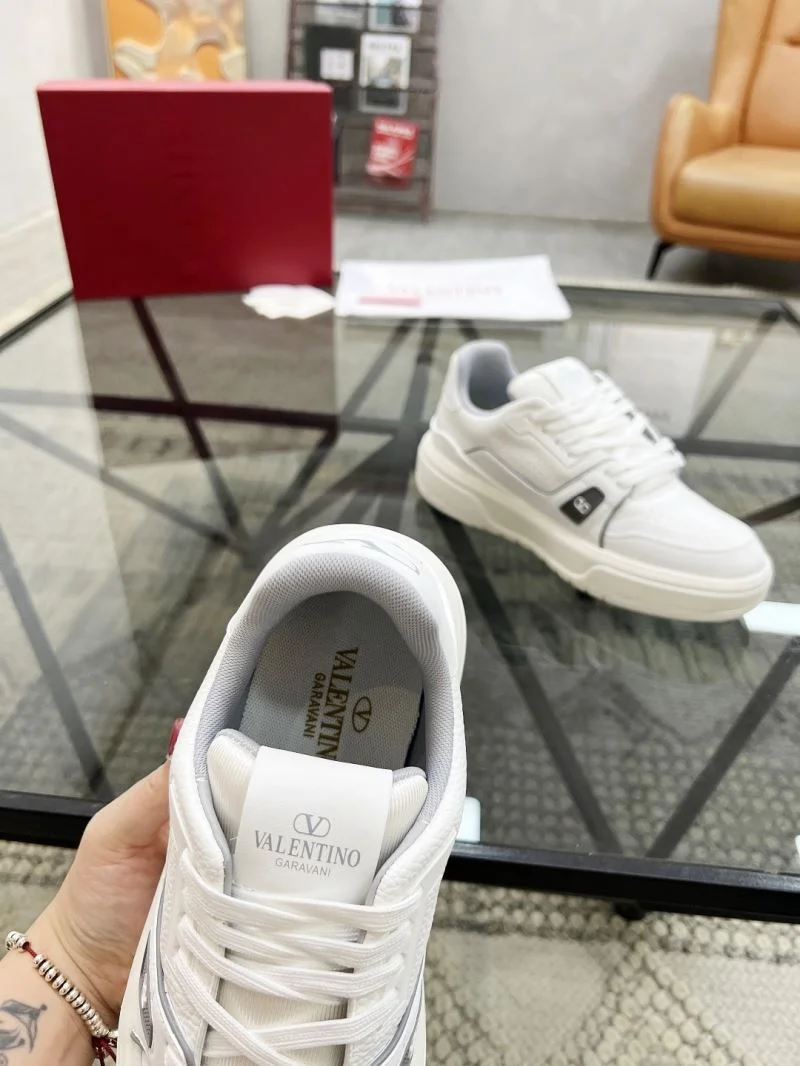 Valentino Low Shoes ZipUp 35852