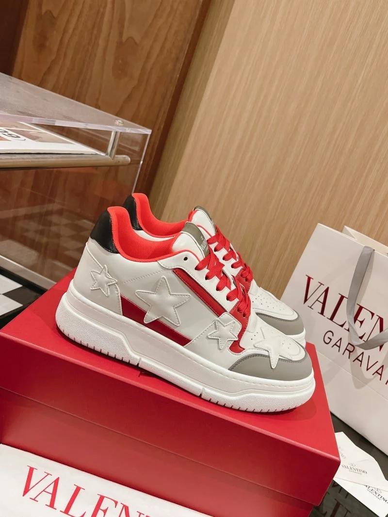 Valentino Low Shoes Trendsetting 35849