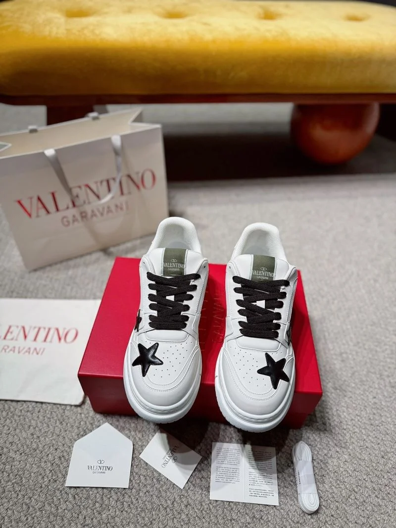 Valentino Low Shoes Trendy 35843