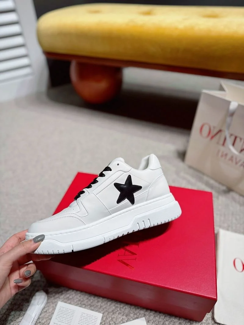 Valentino Low Shoes Trendy 35843