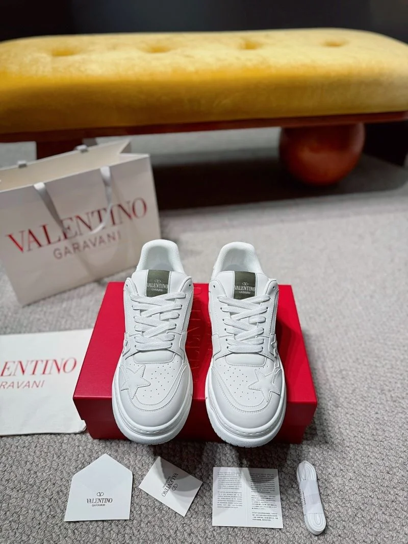 Valentino Low Shoes ZeroBulk 35846