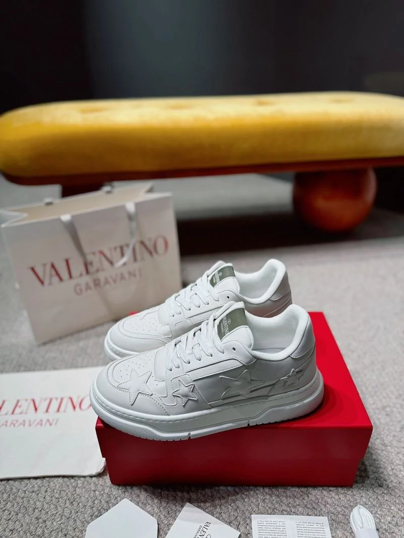 Valentino Low Shoes ZeroBulk 35846