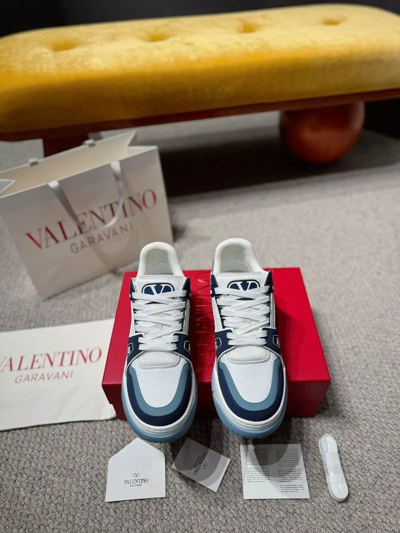 Valentino Low Shoes Timeless 35840