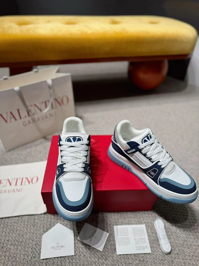 Valentino Low Shoes Timeless 35840