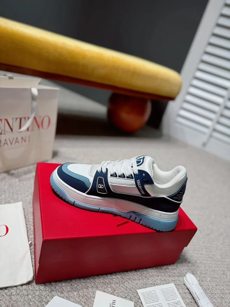 Valentino Low Shoes Timeless 35840