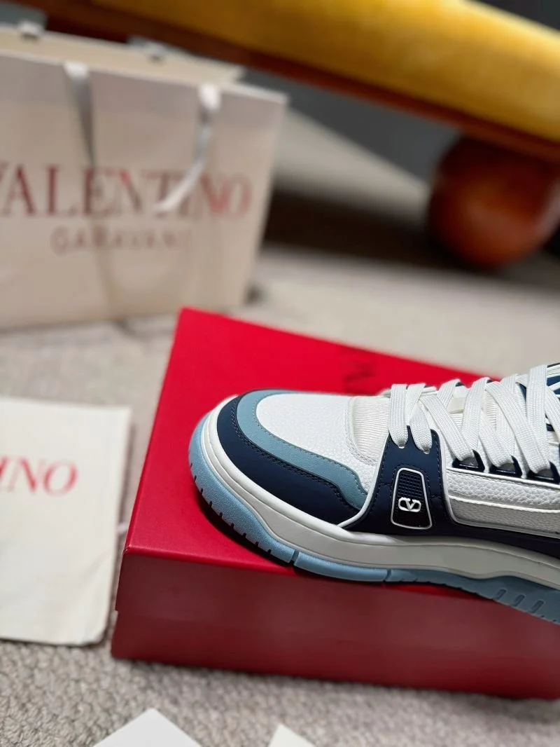 Valentino Low Shoes Timeless 35840