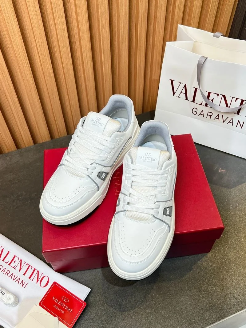 SunProtective Valentino Low Shoes 35835