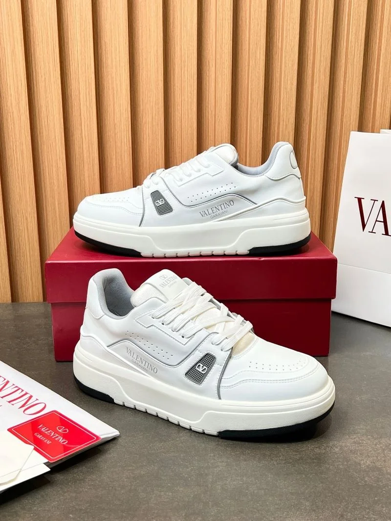 SunProtective Valentino Low Shoes 35835